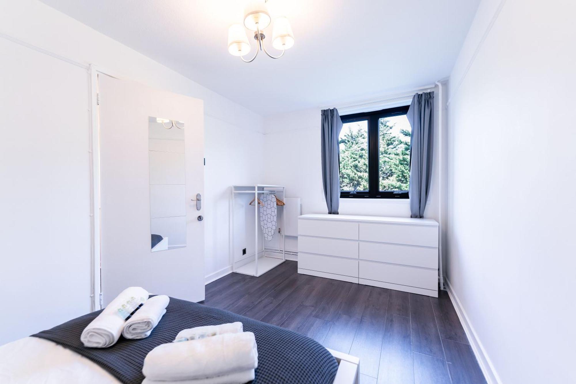 Luxury 3 Bedroom Flat With Balcony In Westbourne Park Londyn Zewnętrze zdjęcie